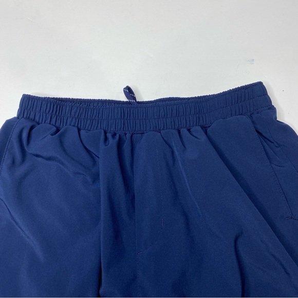 Columbia men’s size M/7 in navy with brief liner, 2 pockets athletic shorts. - Picture 3 of 6